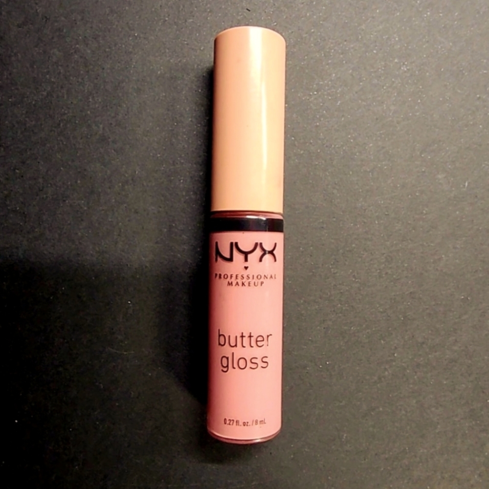 NEW NYX Butter Gloss in 'BLG05 Crème Brûlée'